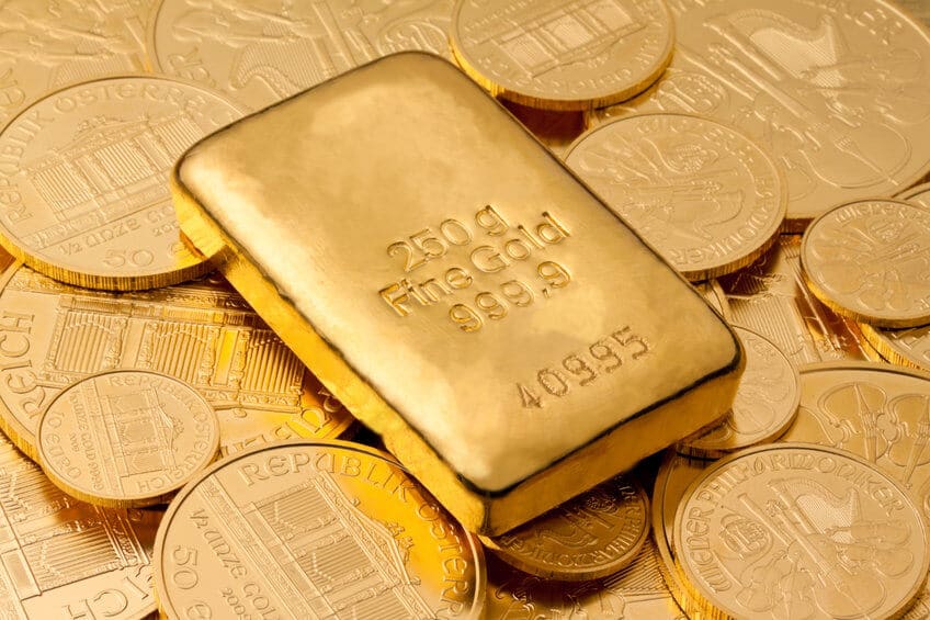 Goldbarren und Goldmuenzen Goldbarren und Goldmünzen